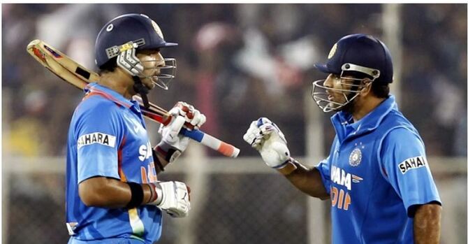 অধিনায়কত্বের আশায় ছিলেন যুবরাজ, পেয়ে যান ধোনি