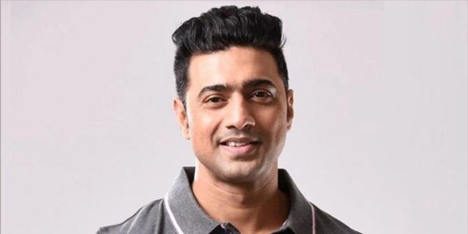 মাদকবিরোধী প্রচারণায় দেব, দিলেন ভিডিওবার্তা