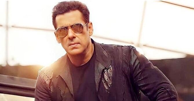 মুক্তির প্রথম দিনে সালমানের সিনেমা দেখলেন মাত্র ৮৪ জন