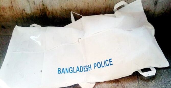 খুলনায় দুর্বৃত্তদের অস্ত্রের আঘাতে যুবক নিহত