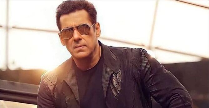 সালমান খানের আয় মাত্র ১ লাখ ৭১ হাজার ৫৭১ রুপি!