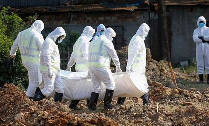 দেশে করোনায় ২৪ ঘন্টায় ২৩১ জনের মৃত্যু, শনাক্ত ১৩,৩২১