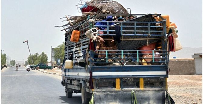 তাজিকিস্তান পালিয়ে ‘প্রাণ বাঁচাল’ ৩ শতাধিক আফগান