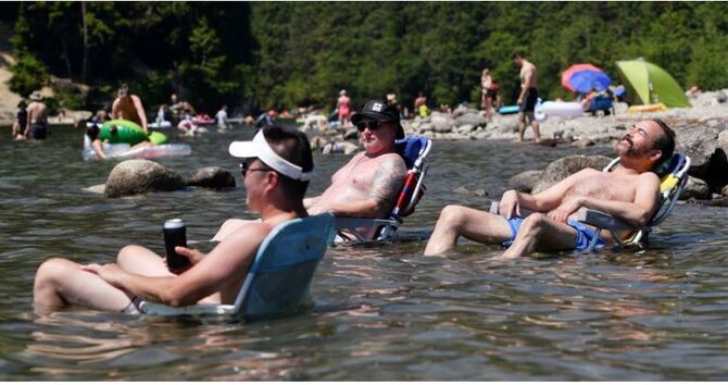 এমন ভয়াবহতা আগে দেখেননি কানাডীয়রা, পাঁচদিনে প্রায় ৫০০ মৃত্যু