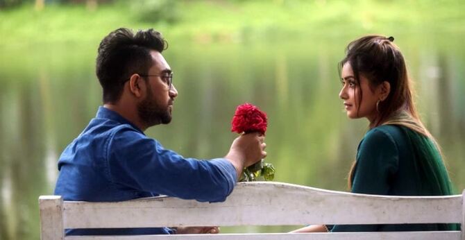 বেকার জোভানের ব্যাংকার গার্লফ্রেন্ড তিশা!