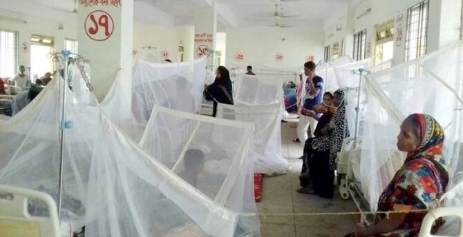 টানা দ্বিতীয় দিন হাসপাতালে শতাধিক ডেঙ্গু রোগী ভর্তি