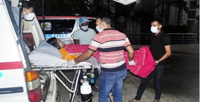 দেশে করোনায় ২৪ ঘন্টায় ২০৩ জনের মৃত্যু, শনাক্ত ১২,১৯৮