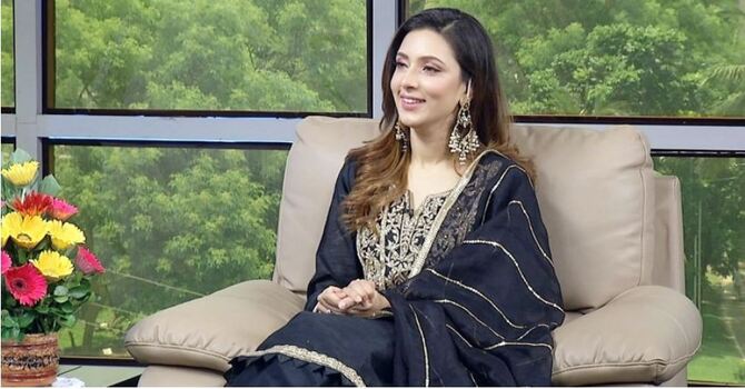 সাইকেল চালাতে গিয়ে মৃত্যুর মুখে পড়ে যান বিদ্যা সিনহা মিম