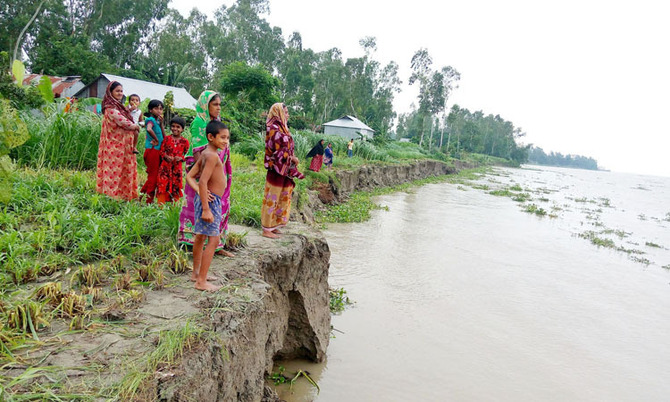 বানের পানিতে প্লাবিত হচ্ছে উত্তরের নিম্নাঞ্চল