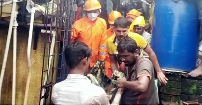 ভারি বর্ষণে মুম্বাইয়ে ২০ জনের মৃত্যু