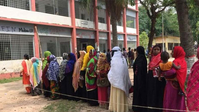 ১৬০ ইউপি ও ৯ পৌরসভায় ভোটগ্রহণ চলছে