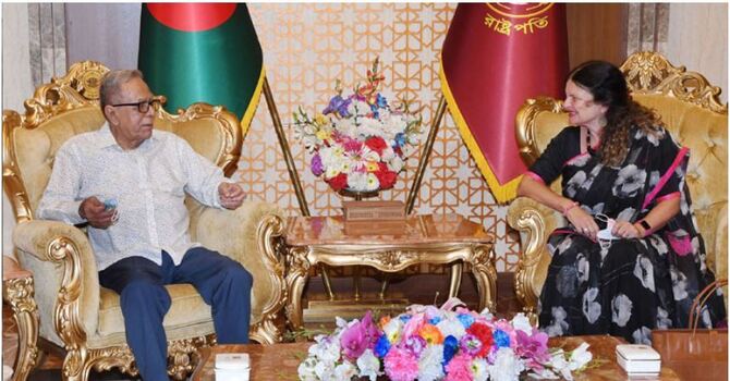 ইইউ’র নীতি নির্ধারণে বাংলাদেশকে বিবেচনায় রাখার আহ্বান রাষ্ট্রপতির