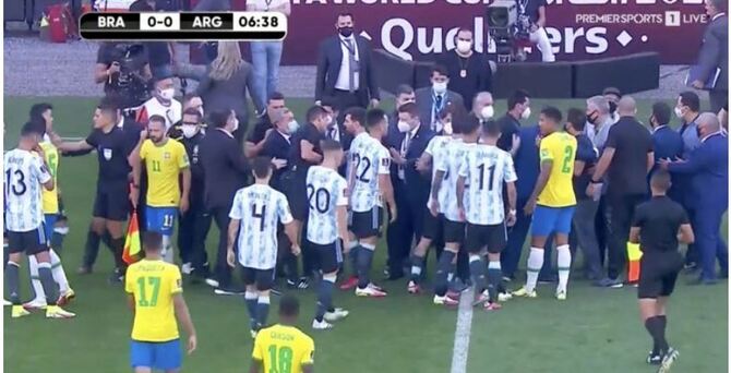 শুরু হতে না হতেই বন্ধ ব্রাজিল-আর্জেন্টিনা ম্যাচ
