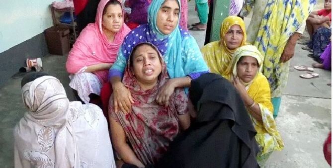 সাভারে প্রবাসীর স্ত্রীকে গলা কেটে হত্যা