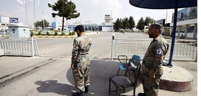 বিমানবন্দরে ফিরেছে আফগান পুলিশ