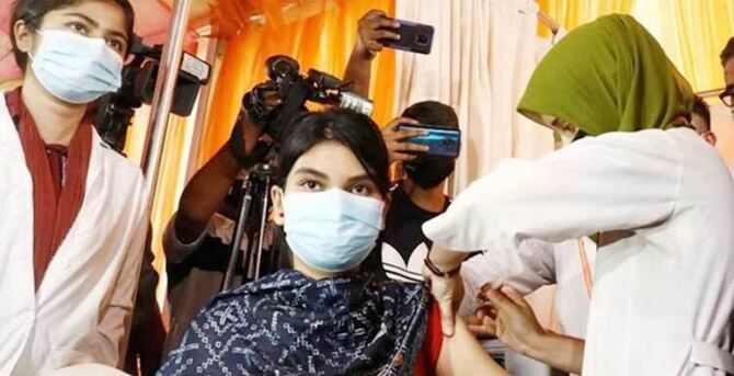 টিকা নিয়েছেন আরও ৩ লাখ ৭৮ হাজার ২১০ জন