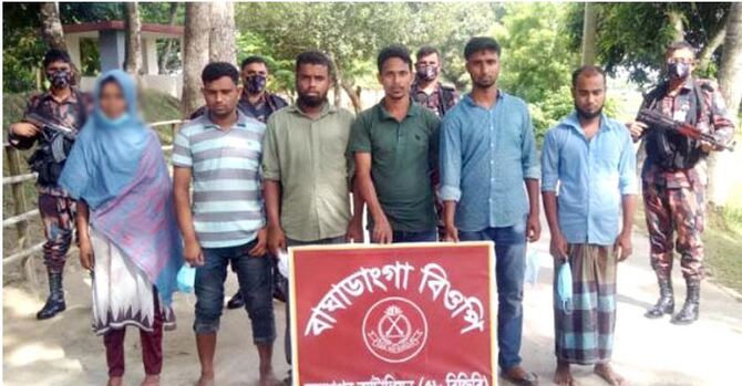 ভারতে অনুপ্রবেশের সময় শিশুসহ আটক ২৫