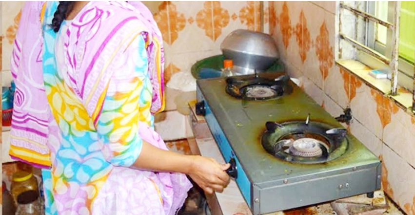 রাত ৯টা পর্যন্ত গ্যাস থাকবে না যেসব এলাকায়
