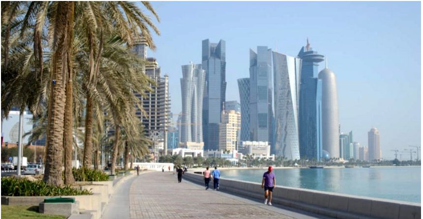 করোনার বিধিনিষেধ প্রায় তুলেই দিলো কাতার