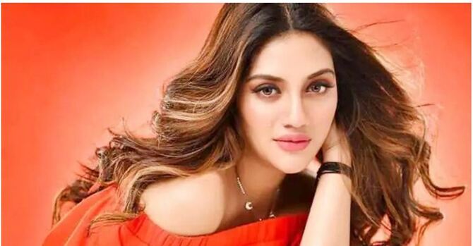 ছেলের বাবা কে, জবাব দিলেন নুসরাত