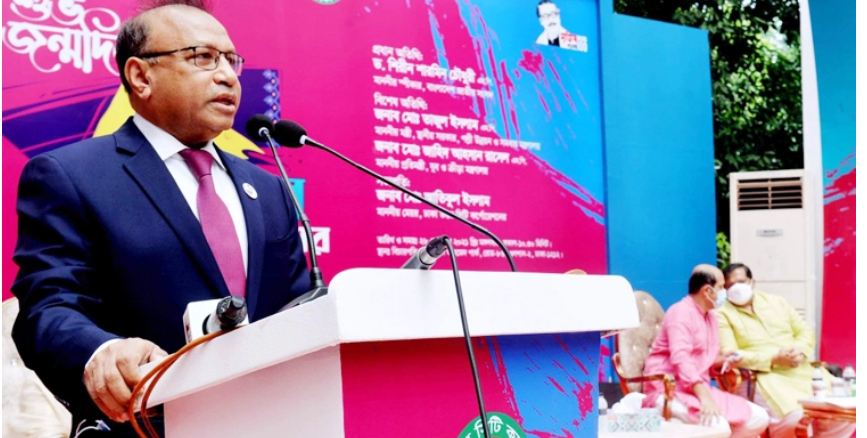 নিজ অর্থায়নে পদ্মা সেতুর চেয়েও বড় প্রকল্প বাস্তবায়ন সম্ভব