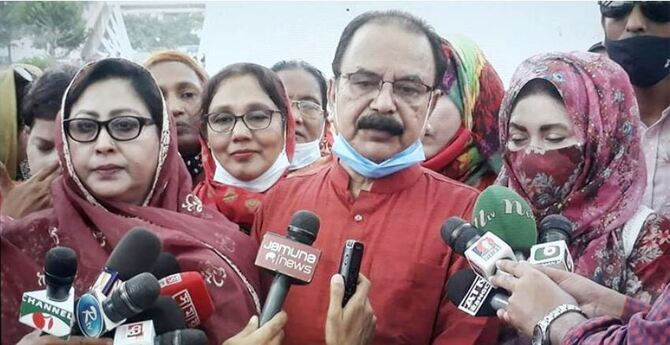 ধরপাকড় করে সরকারের পতন ঠেকানো যাবে না: গয়েশ্বর