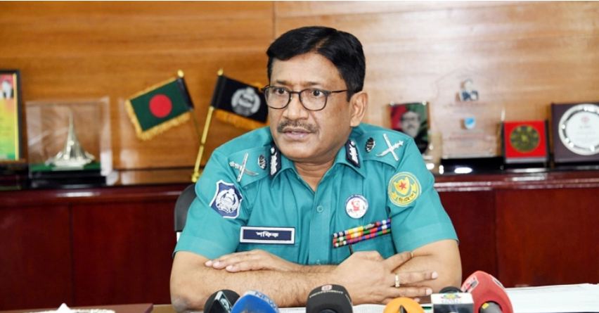 ডিএমপি কমিশনারের চাকরির মেয়াদ বাড়তে পারে এক বছর