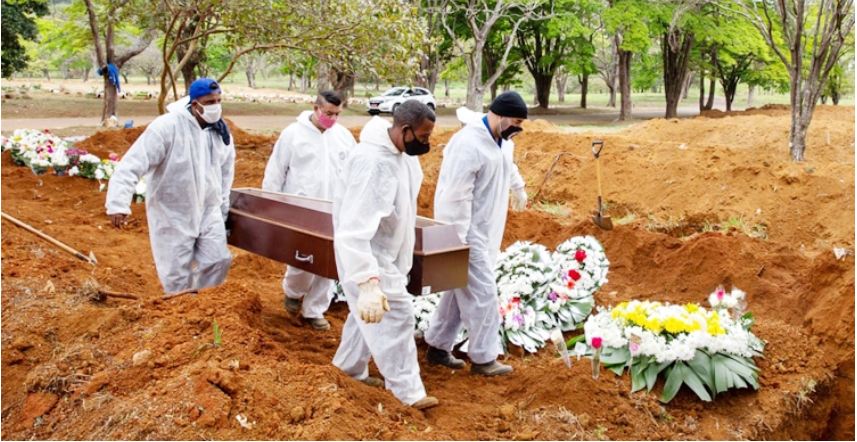 করোনায় একদিনে সাড়ে ৯ হাজারের বেশি মৃত্যু