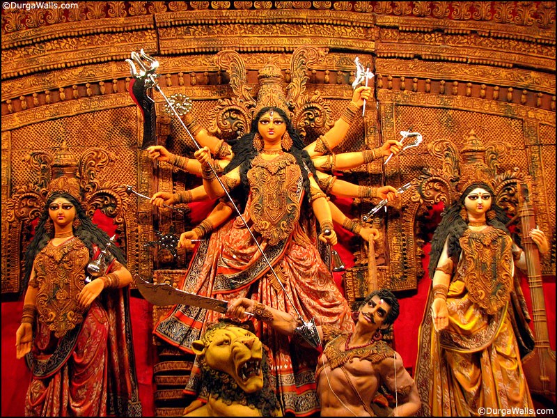মর্তলোকে আসছেন দেবী