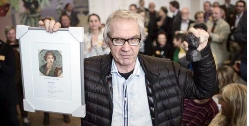 মহানবীর (সা.) ব্যঙ্গচিত্র আঁকা সেই কার্টুনিস্ট দুর্ঘটনায় নিহত