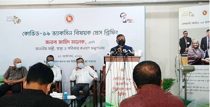 শিগগিরই স্কুল শিক্ষার্থীদের টিকা দেওয়া হবে: স্বাস্থ্যমন্ত্রী