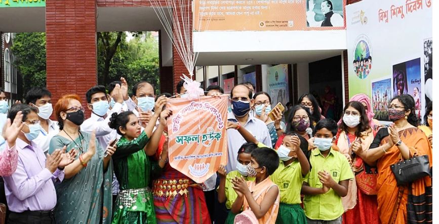‘কন্যাশিশুরা বিকশিত হলে সমৃদ্ধ হবে দেশ’