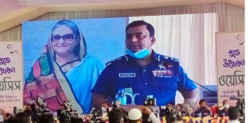 সব ধরনের মাদক আসে প্রতিবেশী দেশ থেকে: আইজিপি
