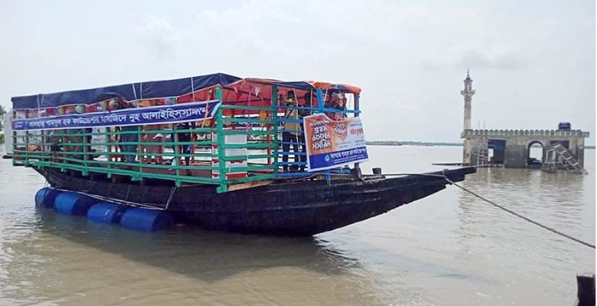 দেশের প্রথম ভাসমান জামে মসজিদ উদ্বোধন