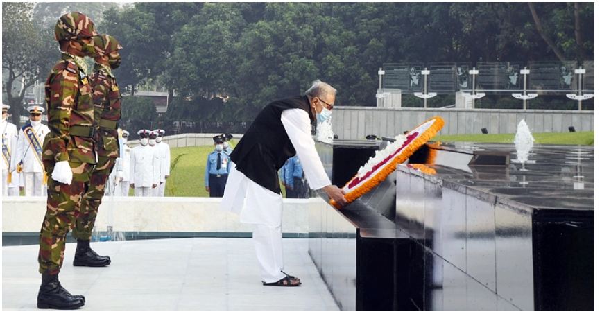 সশস্ত্র বাহিনীর শহীদদের প্রতি রাষ্ট্রপতির শ্রদ্ধা