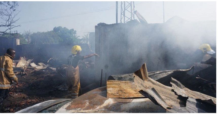 সিয়েরা লিওনে তেল ট্যাঙ্কার বিস্ফোরণে নিহত বেড়ে ৯৯