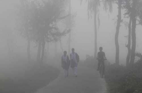 দিনাজপুরে আজ কনকনে শীত