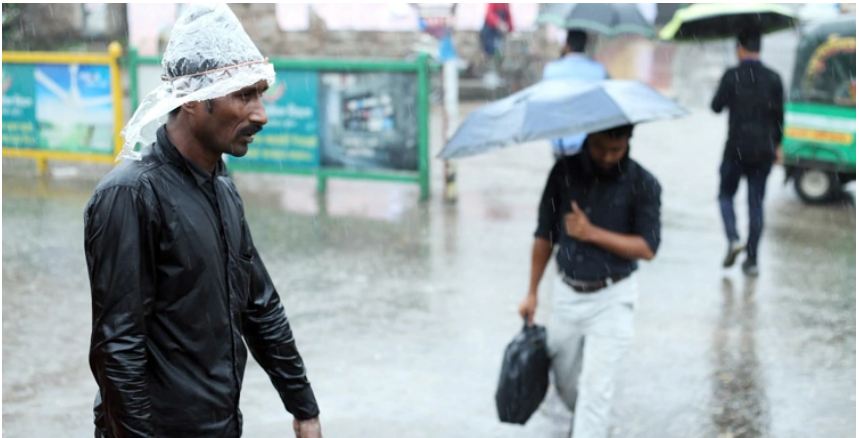 ভারী বৃষ্টির শঙ্কা, সন্ধ্যায় লঘুচাপে পরিণত হতে পারে ‘জাওয়াদ’