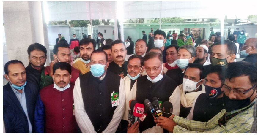 বাংলাদেশের দিকে তাকিয়ে পাকিস্তানিরা দীর্ঘশ্বাস ফেলে: তথ্যমন্ত্রী