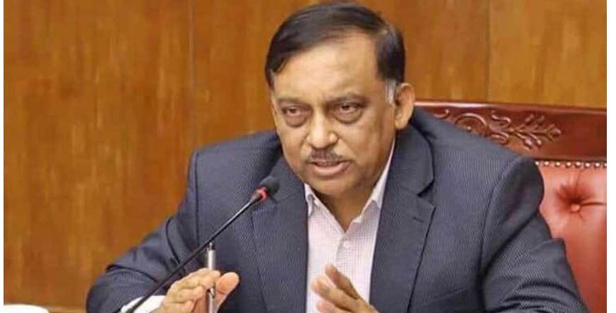 মুরাদ বিদেশে যাবেন না দেশে থাকবেন, সেটা তার ব্যাপার