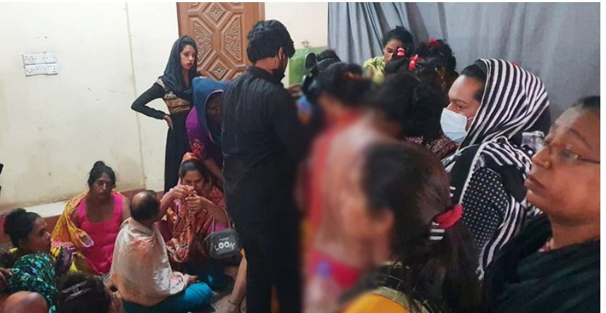 উত্তরায় তৃতীয় লিঙ্গের দু’পক্ষের সংঘর্ষ, আহত ৮