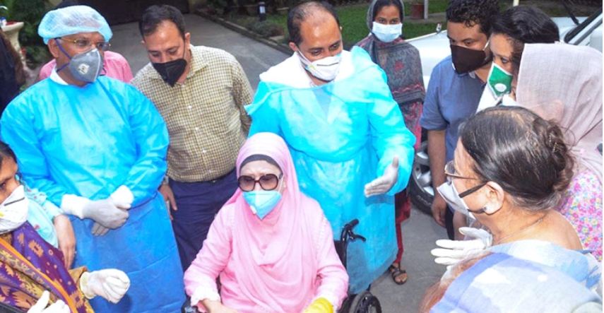 আইনগতভাবে খালেদাকে বিদেশে নিয়ে চিকিৎসার সুযোগ নেই