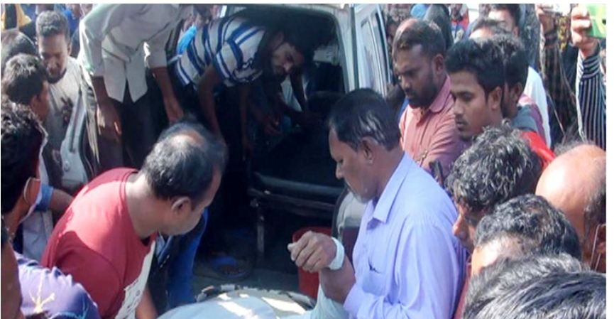 বাড়ি ফেরা হলো না বাবা-ছেলের