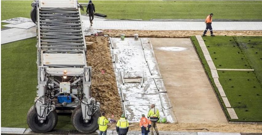৩৭ কোটি রুপি খরচ করে ‘ড্রপ-ইন পিচ’ বসাচ্ছে পাকিস্তান