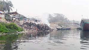 লোহালিয়া-লাউকাঠী নদী যেন ময়লার ভাগাড়