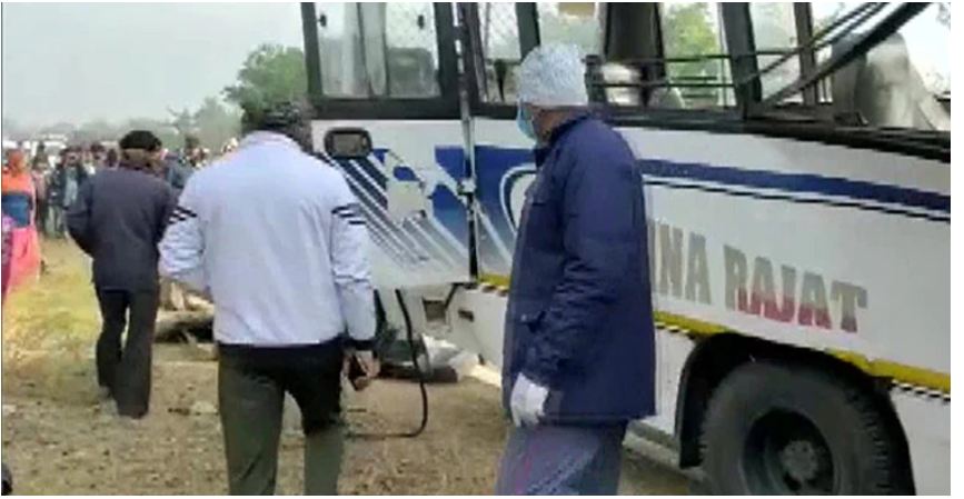 ভারতে বাস-ট্রাকের সংঘর্ষে নিহত ১৭