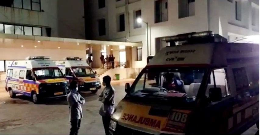 গুজরাটে ট্যাঙ্কারের রাসায়নিক থেকে ৬ শ্রমিকের মৃত্যু