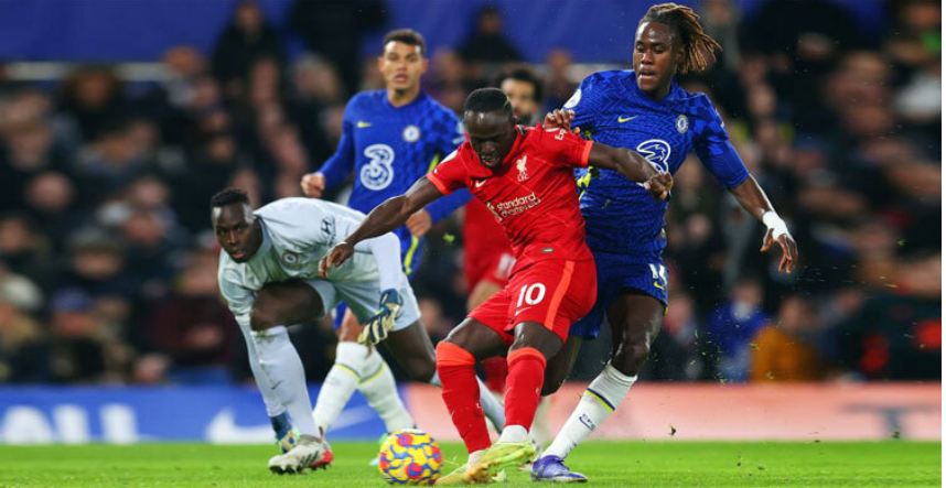 চেলসি-লিভারপুল মহারণে জিতলো না কেউ