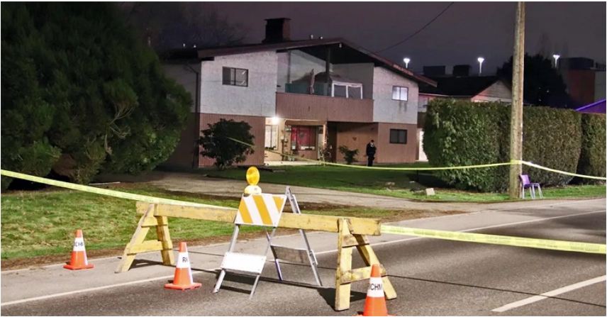 কানাডায় এক বাড়িতে চারজনকে গুলি করে হত্যা