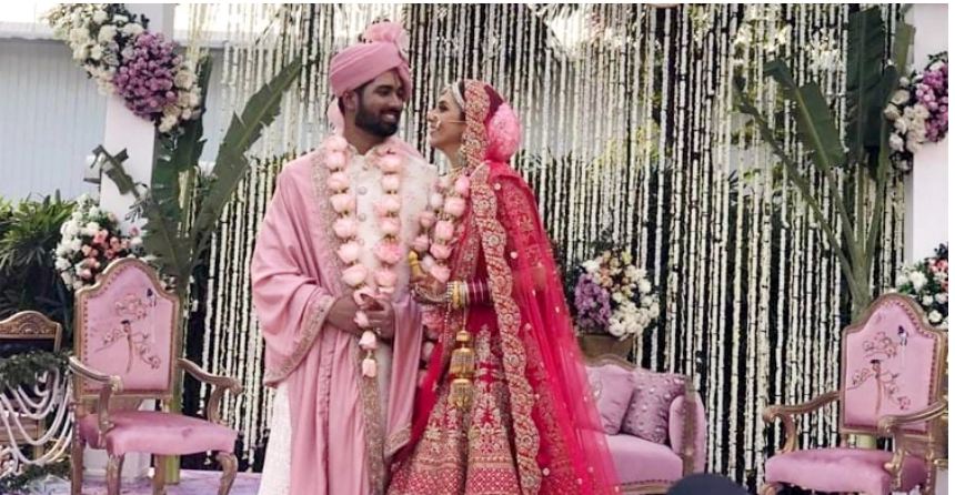 প্রকাশ্যে এলো মিমের বিয়ের ছবি